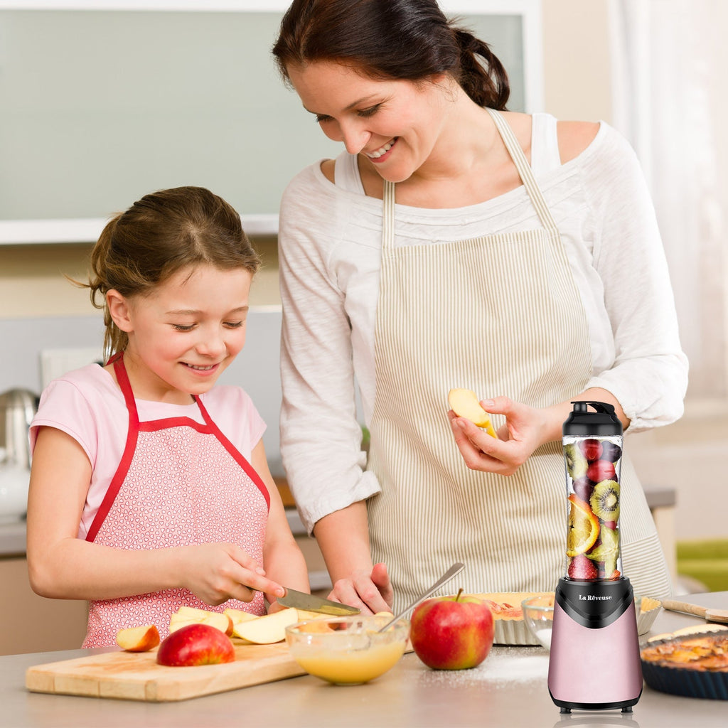 La Reveuse Smoothies Blender 300 Watt with 18 oz BPA Free Portable Travel Sports Bottle - Pink Stainless Steel Blade LARB1802P