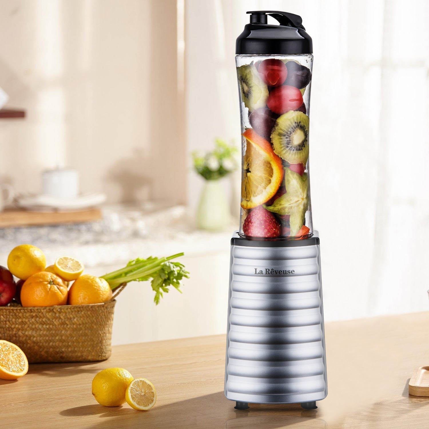 La Reveuse Smoothies Blender 300 Watt with 18 oz BPA Free Portable Travel Sports Bottle (Silver)