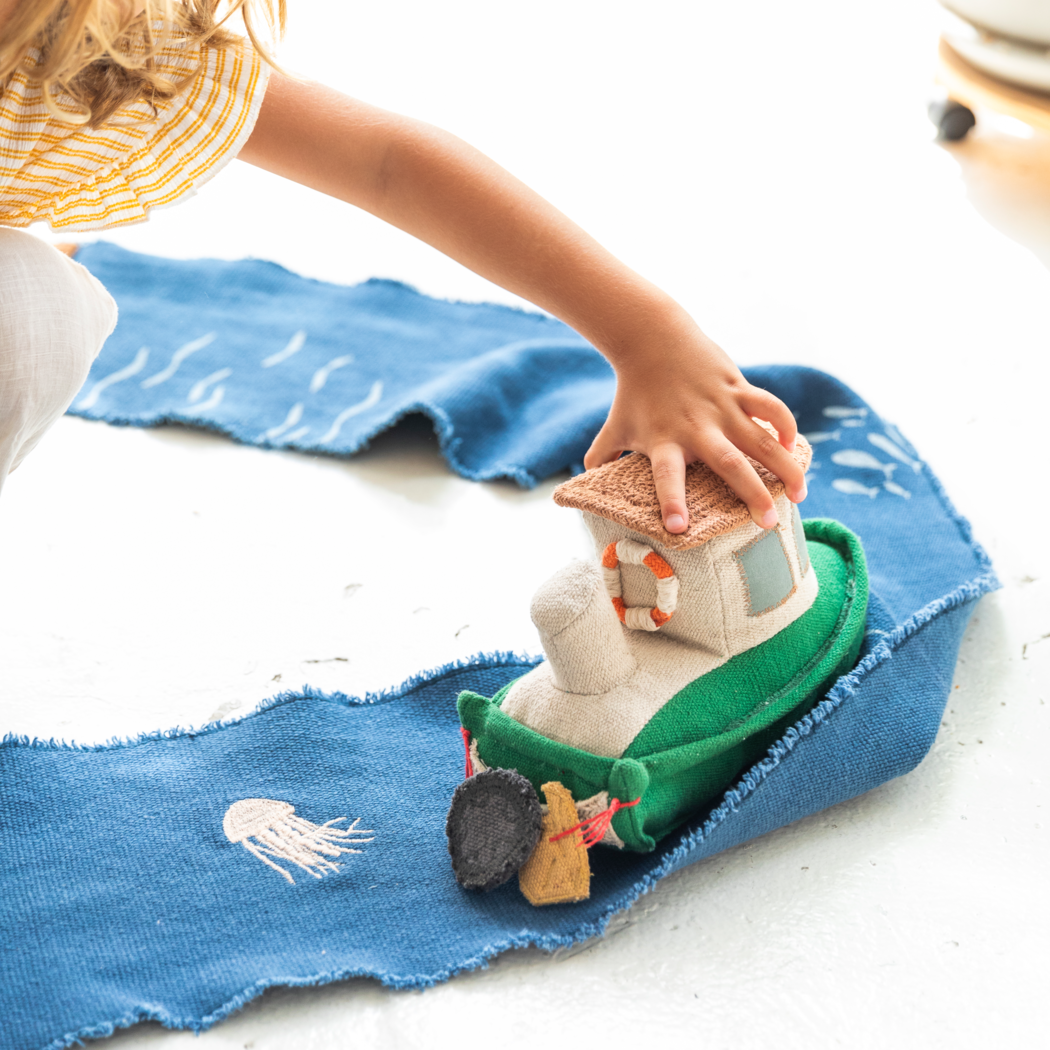 Ride & Roll Sea Clean Up Boat