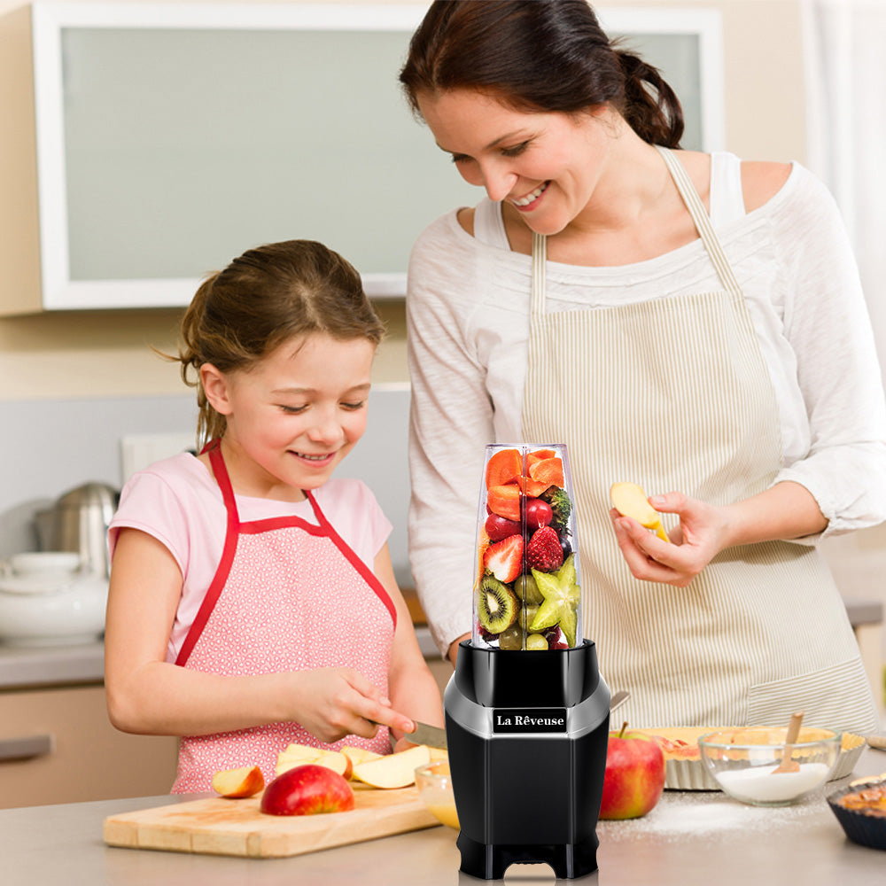 La Reveuse Personal Blender Making Shakes and Smoothies 1000 Watt-with 24 oz BPA Free Portable Travel Bottle - Dishwasher Safe (Black)